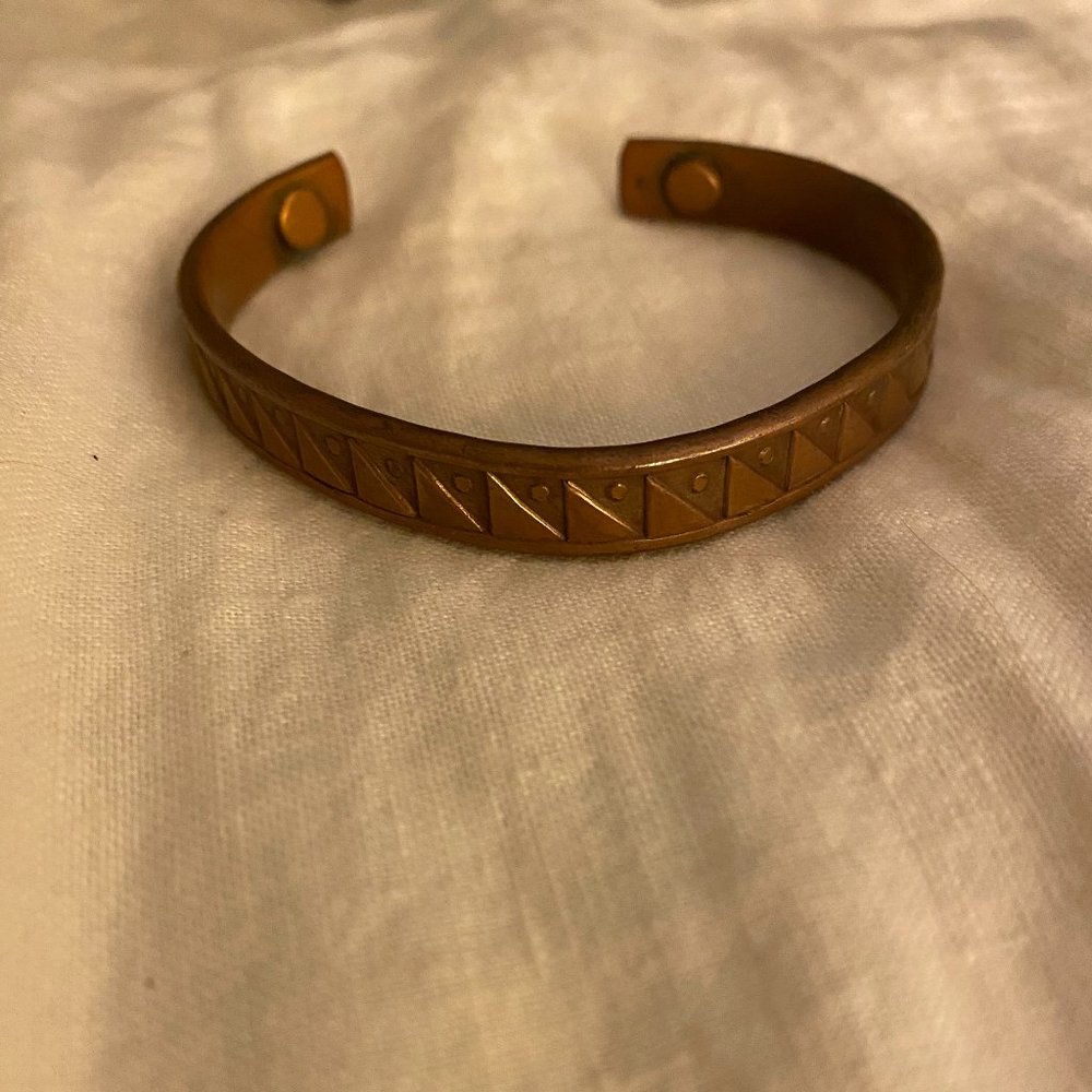 Vintage Women's Engraved Copper Bangle